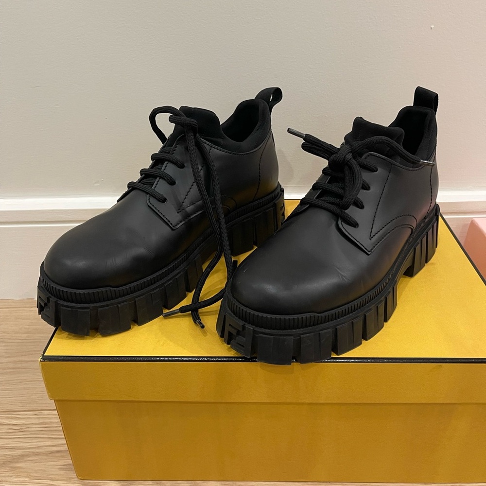 Fendi Black Leather Loafers